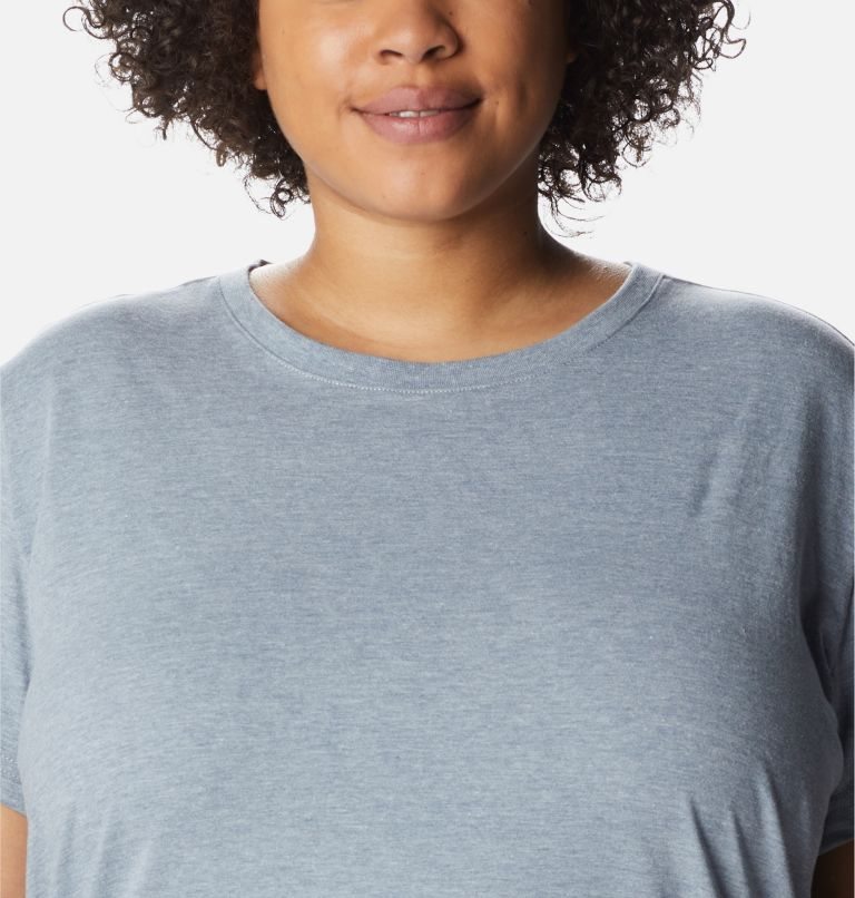 Women's Columbia Sapphire Point Short Sleeve T Shirts Grey | Plus Size CA-T0A81